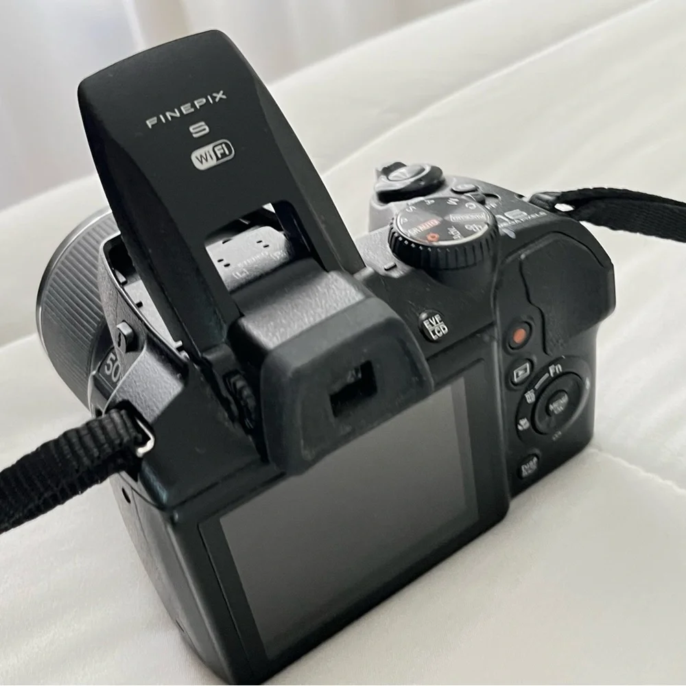 Fujifilm Black Professional Digital Camera